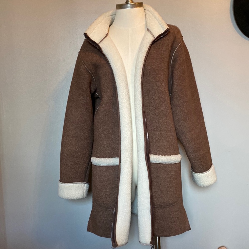 Brown Sherpa coat!